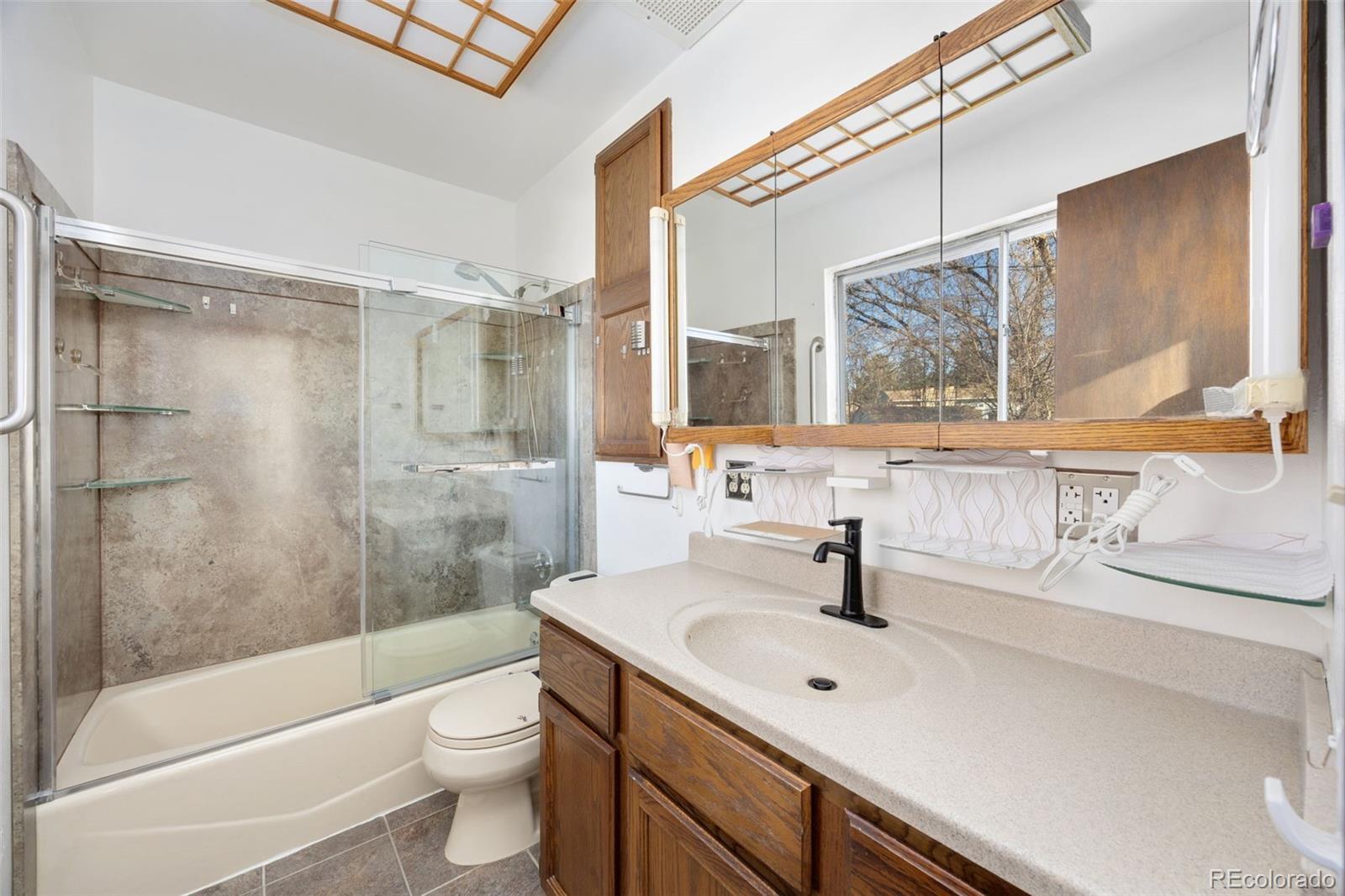 MLS Image #9 for 2867 s sheridan boulevard,denver, Colorado