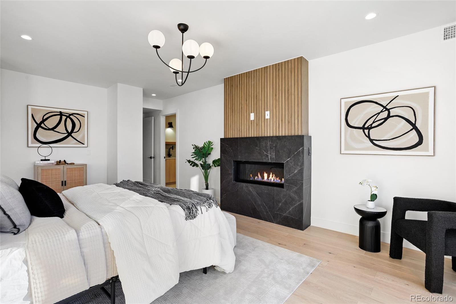 MLS Image #15 for 19 s jackson street,denver, Colorado