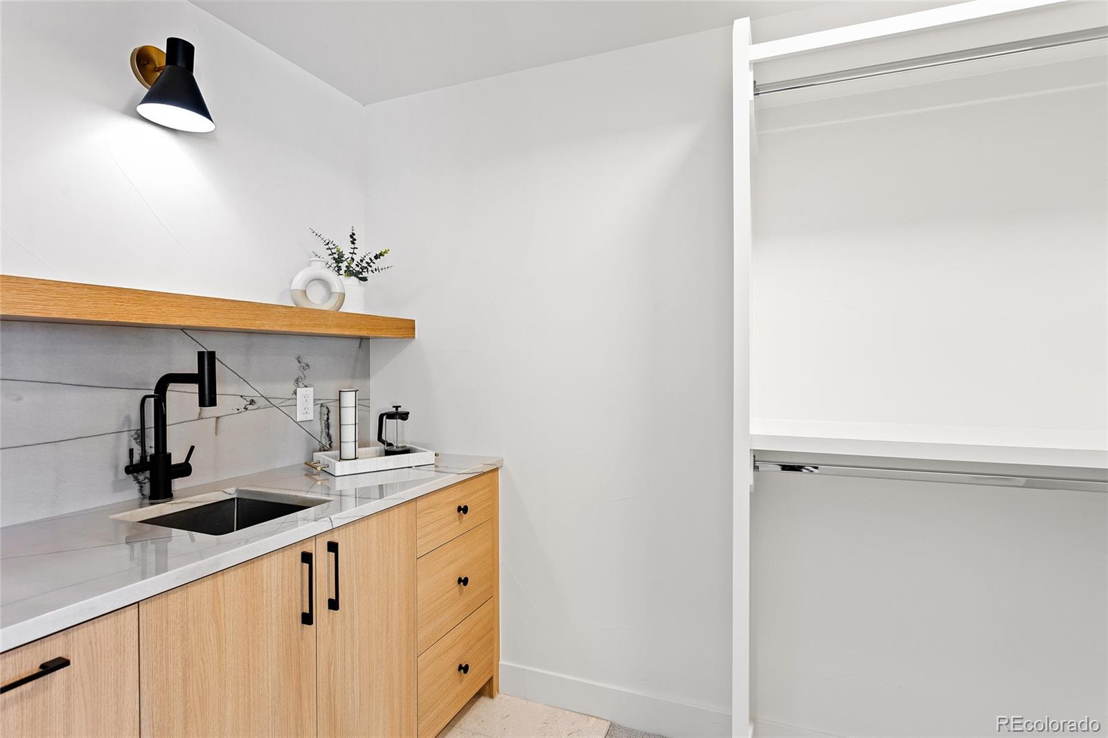 MLS Image #20 for 19 s jackson street,denver, Colorado
