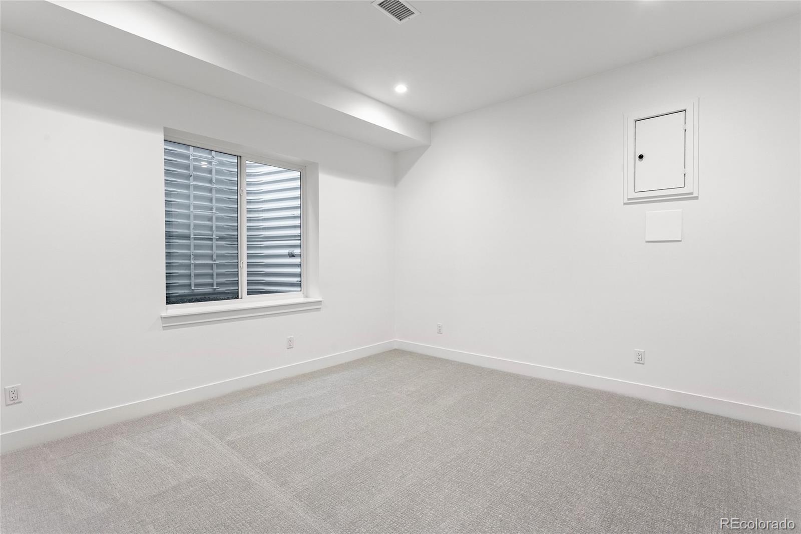 MLS Image #37 for 19 s jackson street,denver, Colorado
