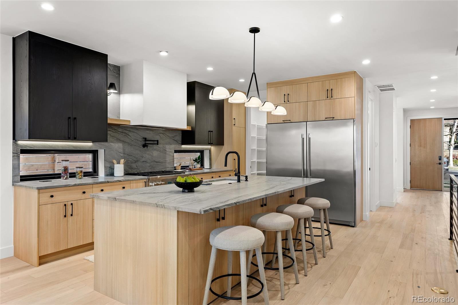 MLS Image #9 for 19 s jackson street,denver, Colorado