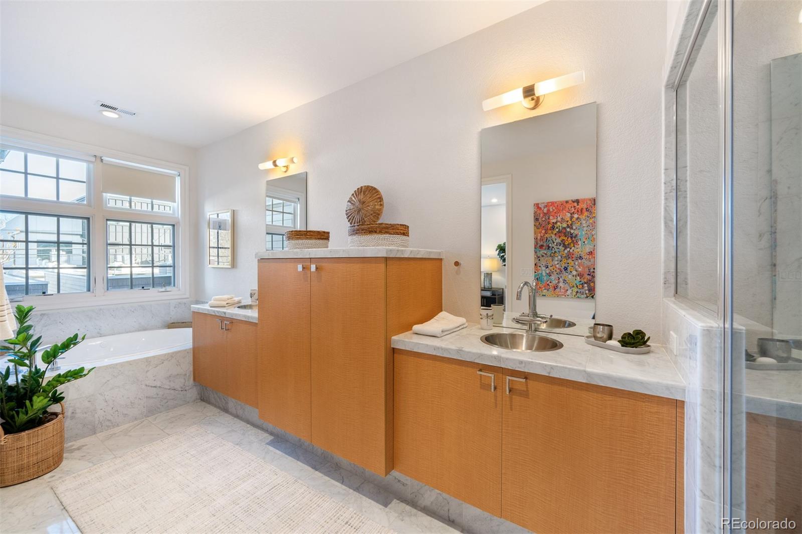 MLS Image #18 for 424  jackson street ,denver, Colorado