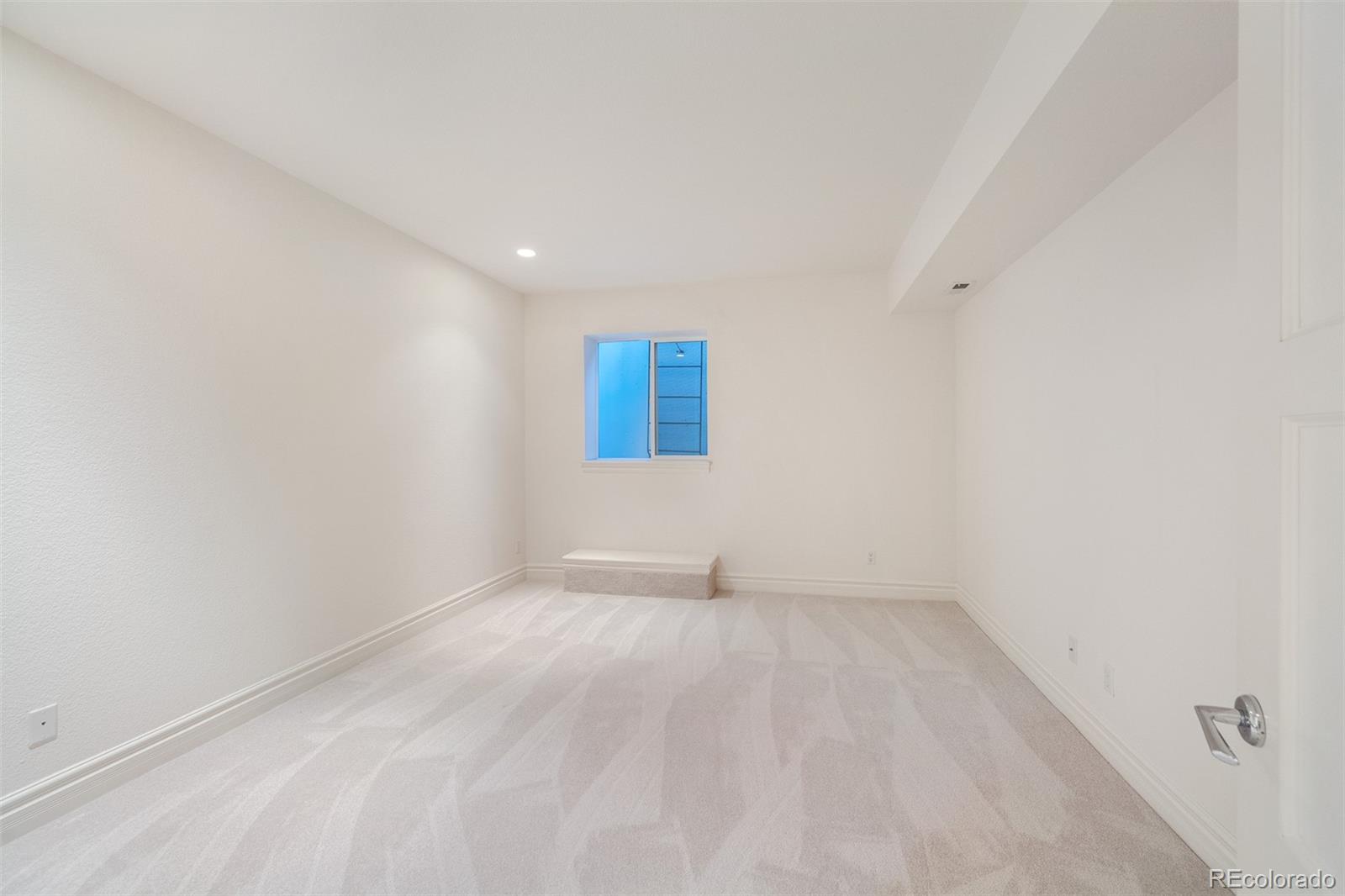 MLS Image #29 for 424  jackson street ,denver, Colorado
