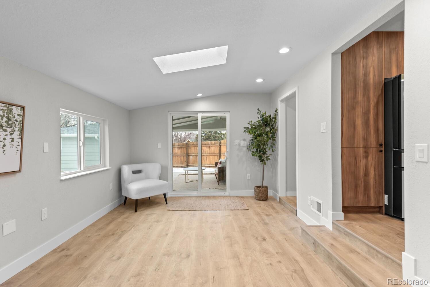 MLS Image #21 for 1711 s forest street,denver, Colorado