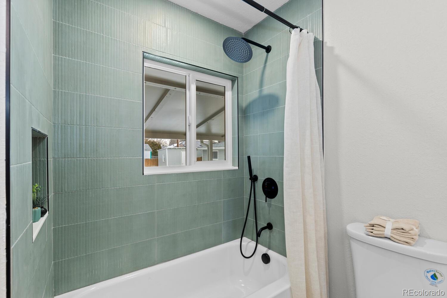MLS Image #29 for 1711 s forest street,denver, Colorado