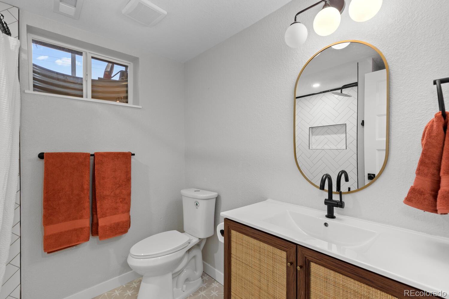 MLS Image #30 for 1711 s forest street,denver, Colorado
