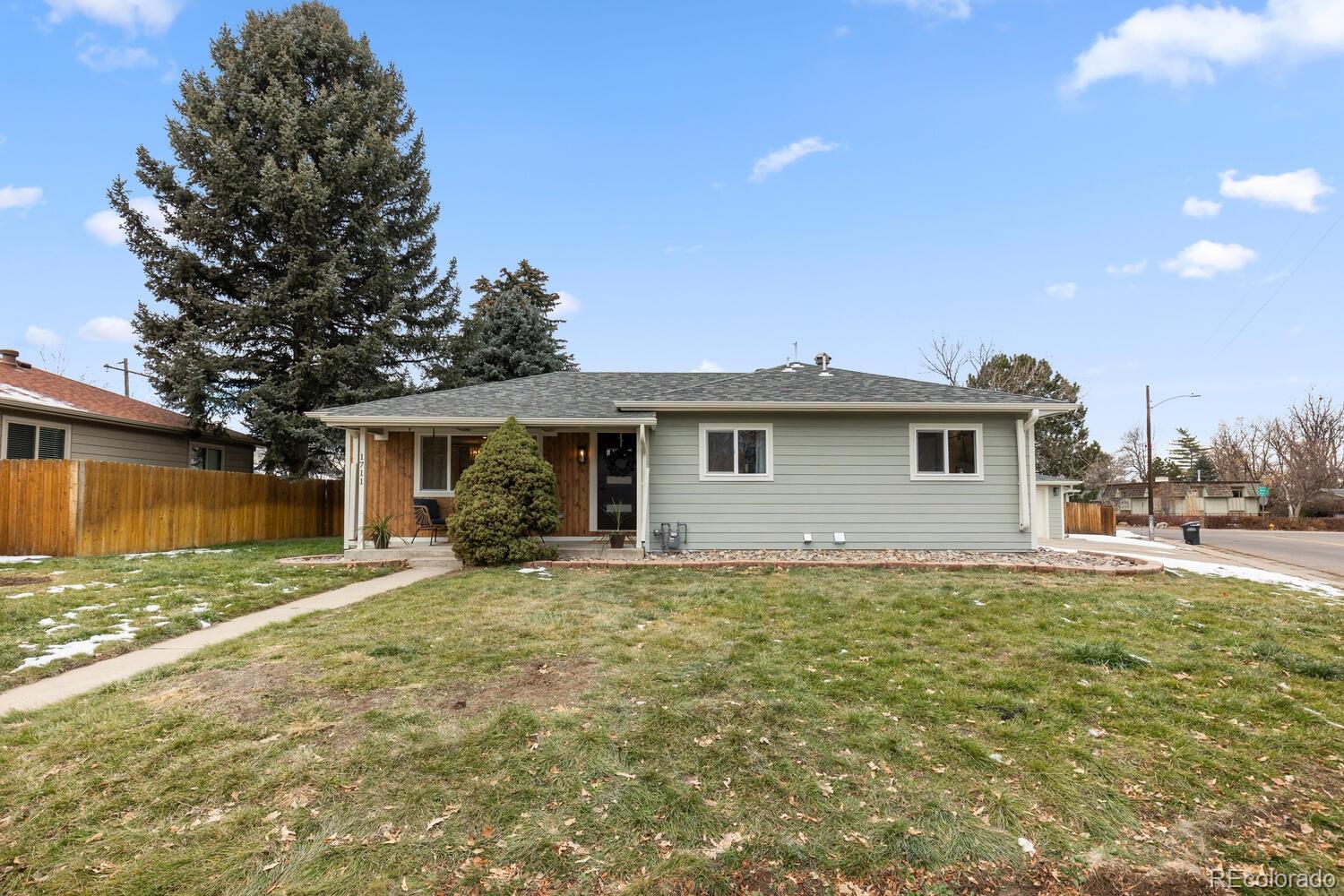 MLS Image #31 for 1711 s forest street,denver, Colorado
