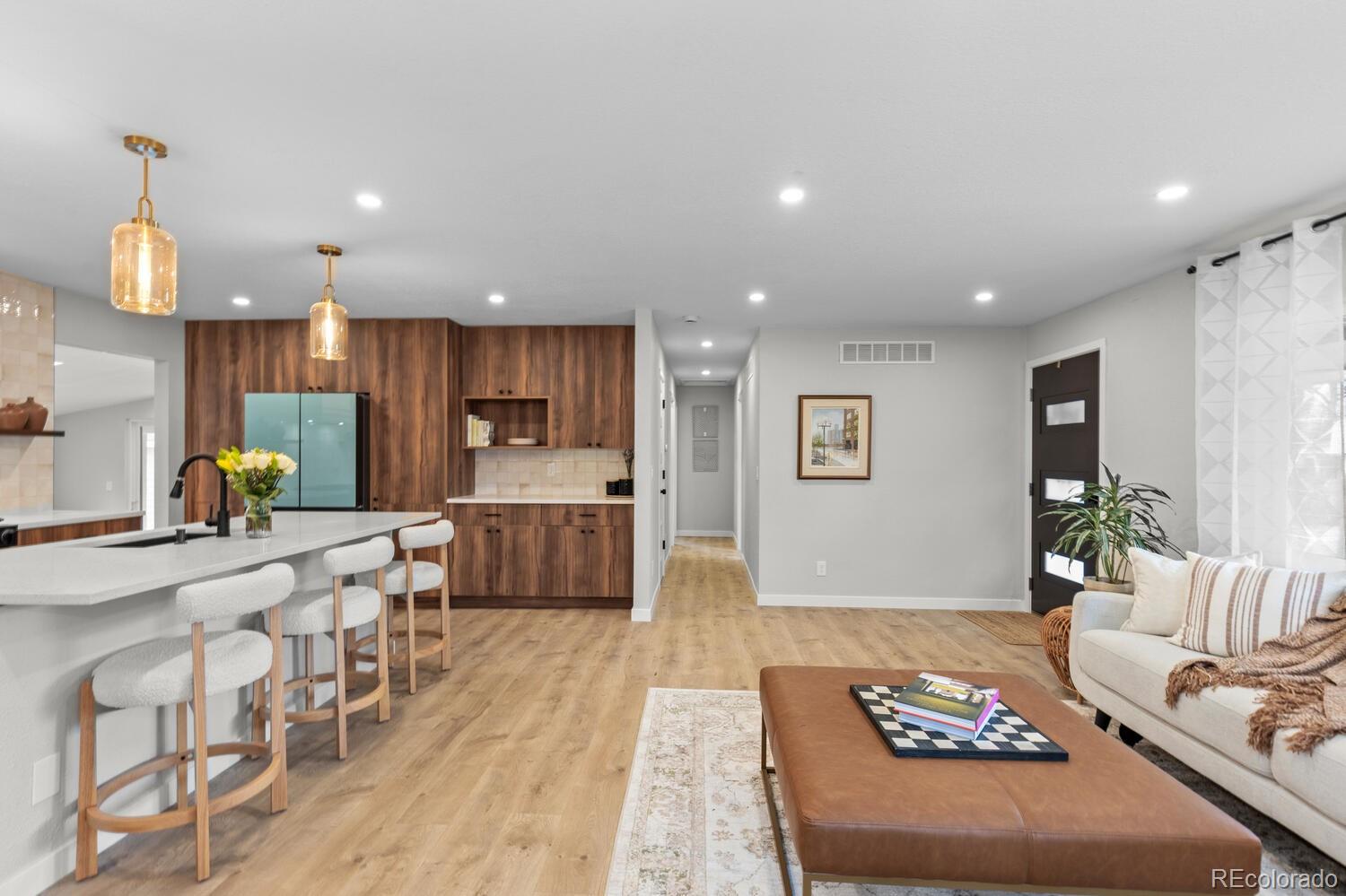 MLS Image #4 for 1711 s forest street,denver, Colorado