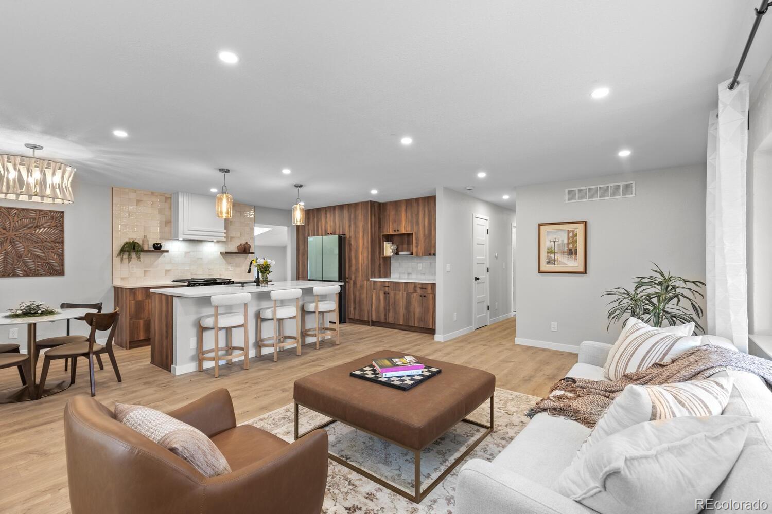 MLS Image #9 for 1711 s forest street,denver, Colorado