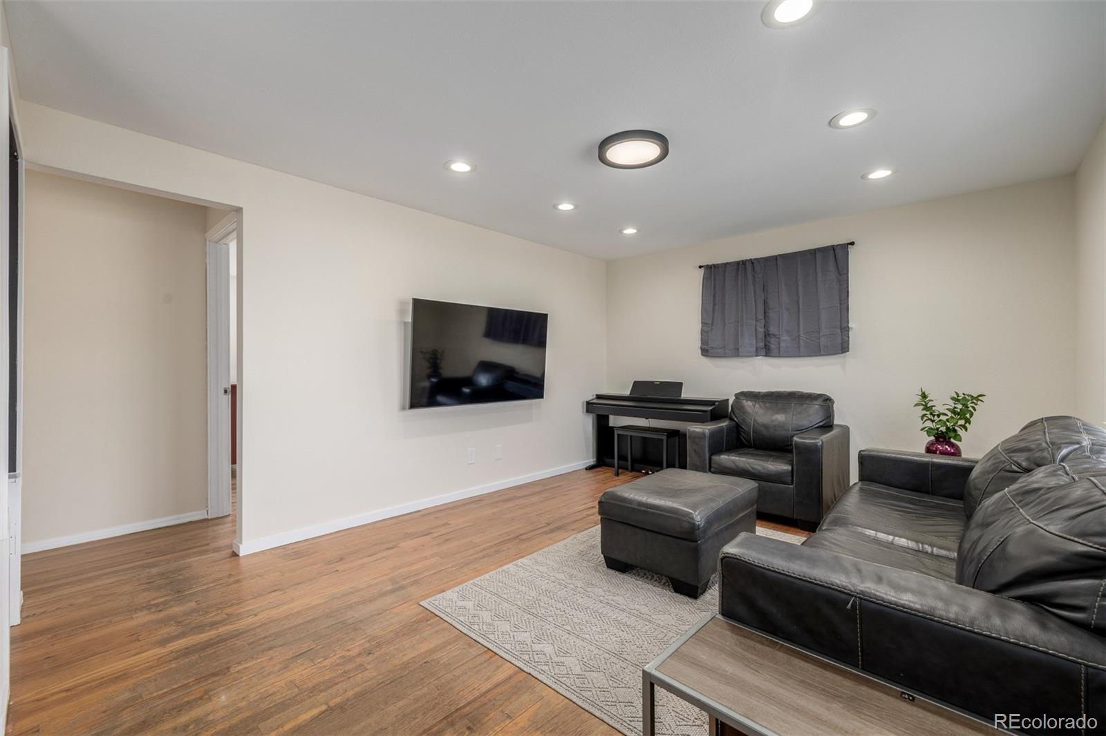 MLS Image #3 for 5413  shoshone street,denver, Colorado
