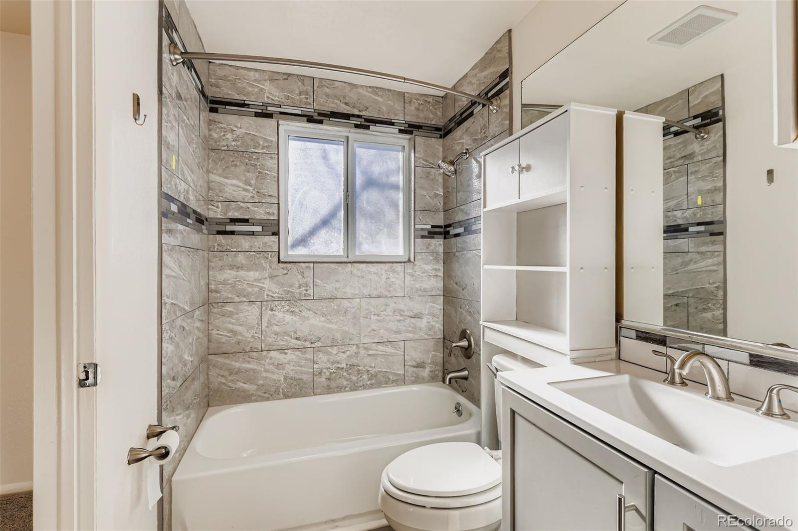 MLS Image #7 for 6420 w 76th avenue,arvada, Colorado