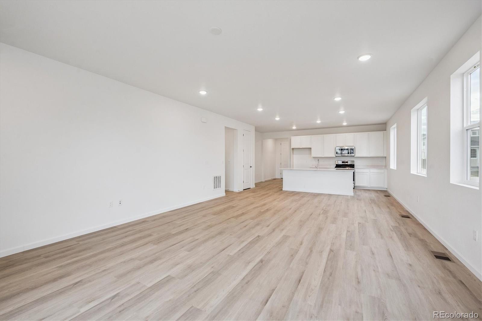 MLS Image #11 for 5583  brangus drive,windsor, Colorado