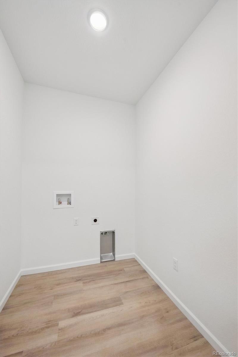 MLS Image #4 for 5583  brangus drive,windsor, Colorado
