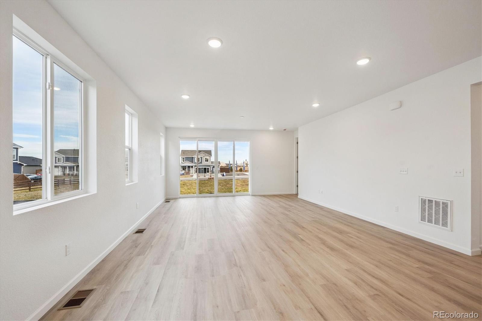MLS Image #9 for 5583  brangus drive,windsor, Colorado