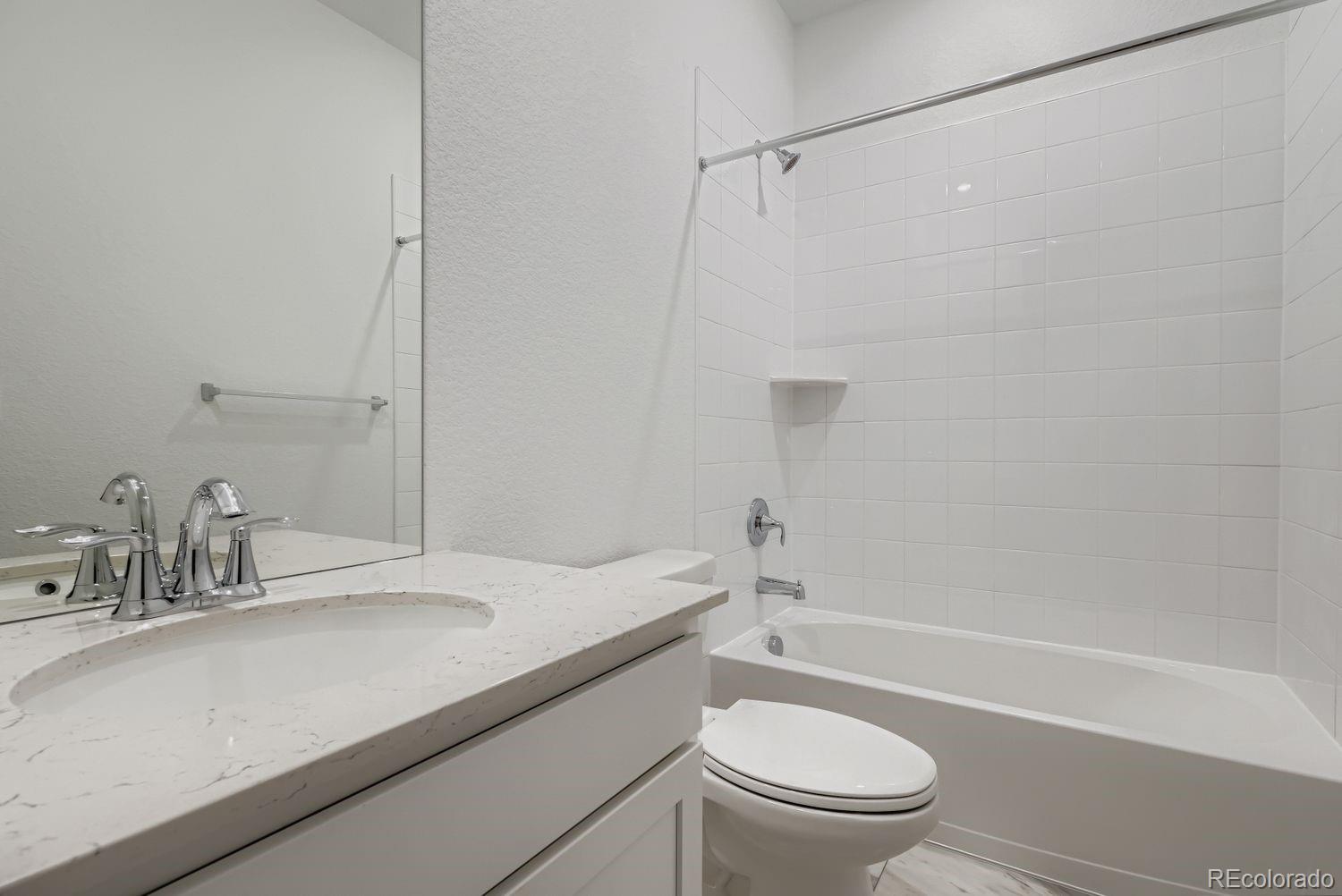 MLS Image #9 for 6689  parterre parkway 3,thornton, Colorado