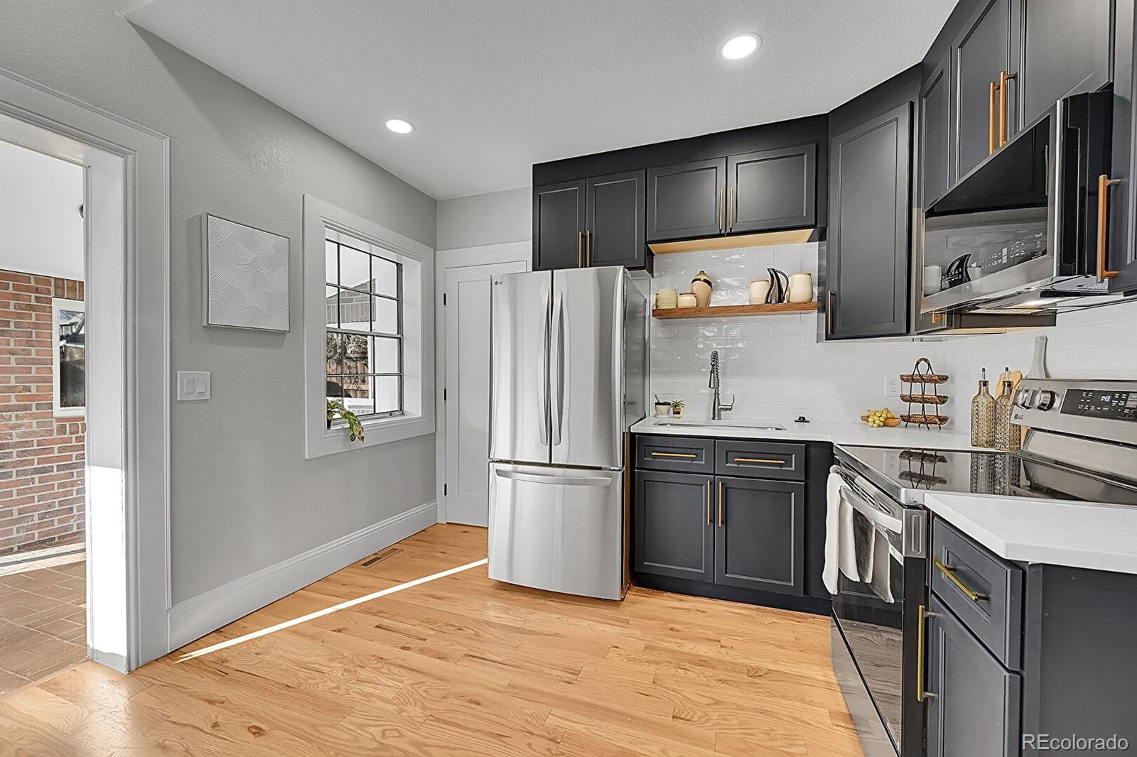 MLS Image #15 for 3439 n lafayette street,denver, Colorado