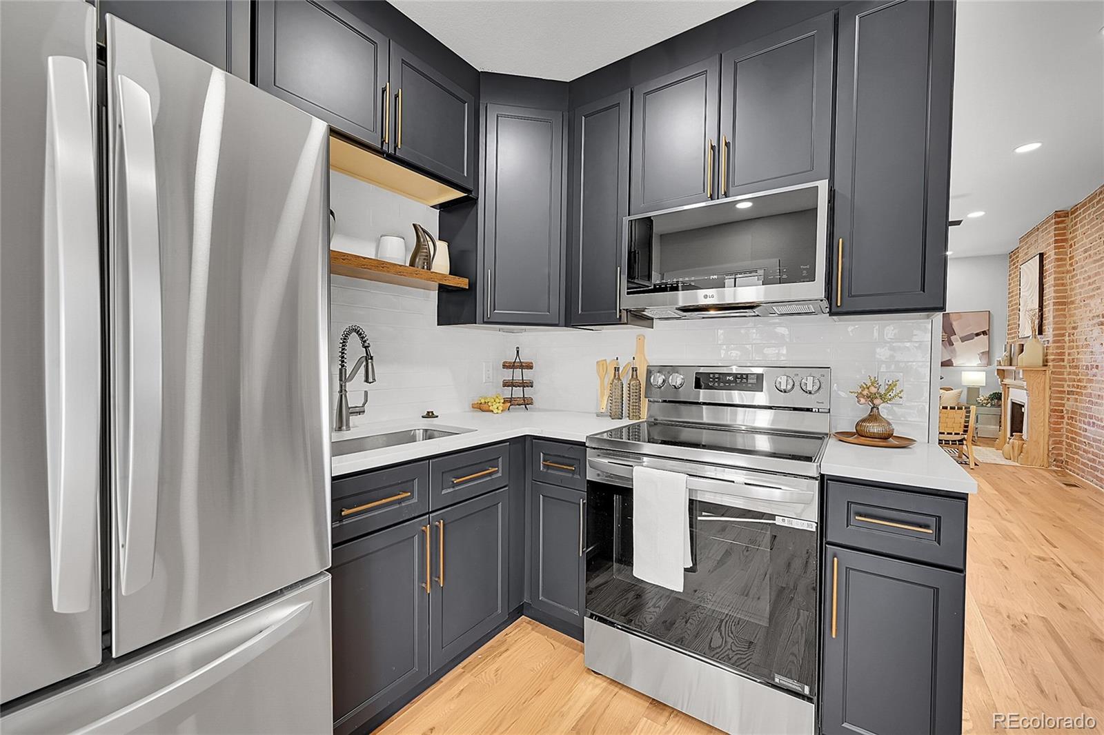 MLS Image #17 for 3439 n lafayette street,denver, Colorado