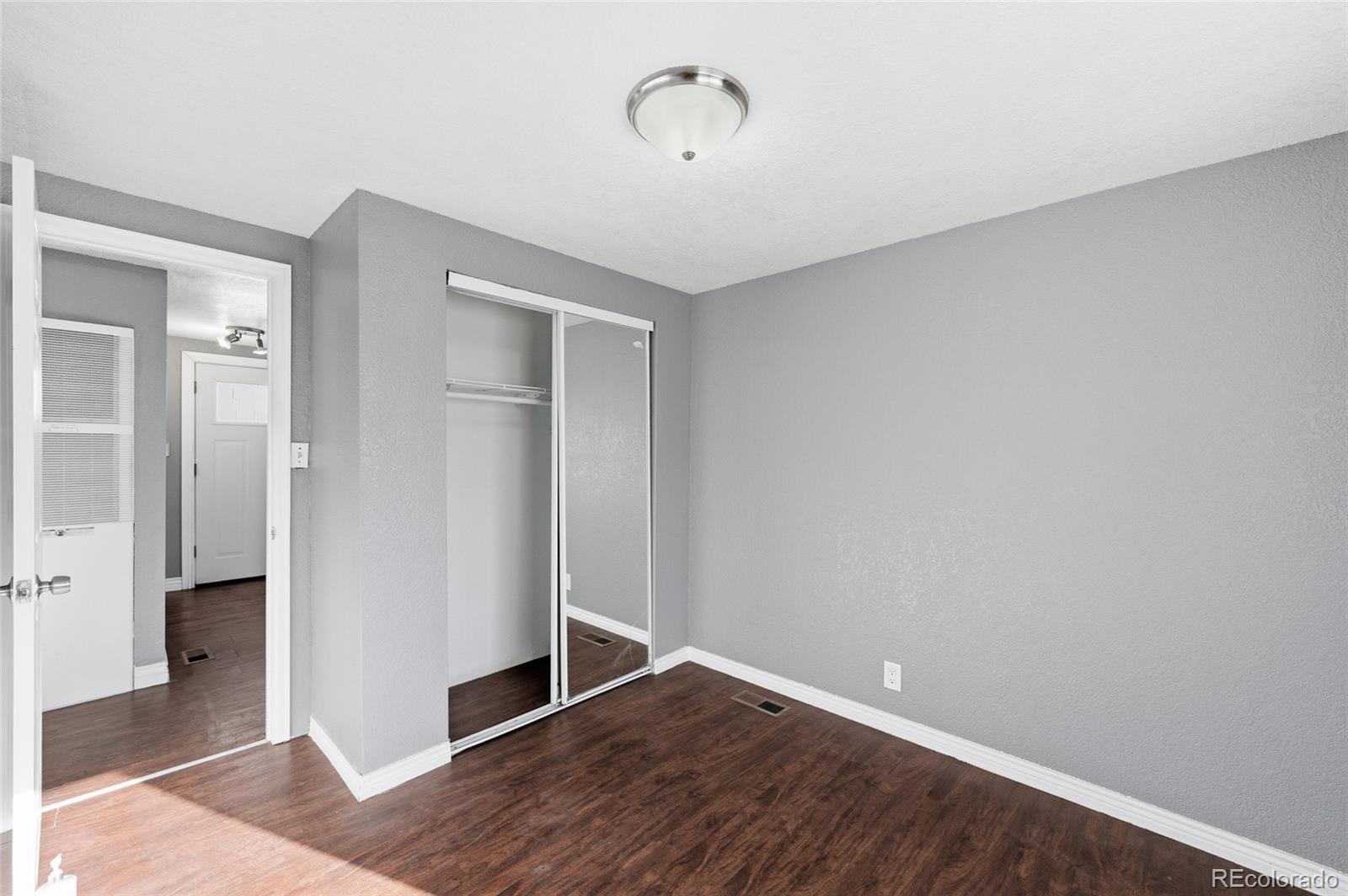 MLS Image #10 for 9113 n moselle court,denver, Colorado
