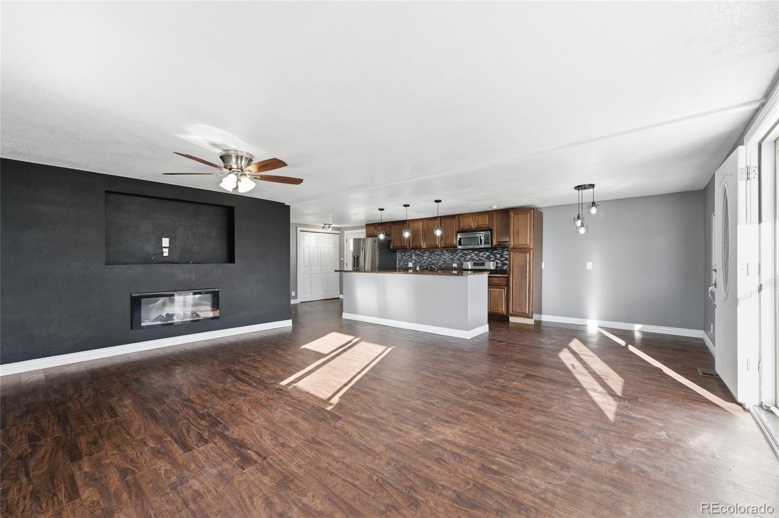MLS Image #4 for 9113 n moselle court,denver, Colorado