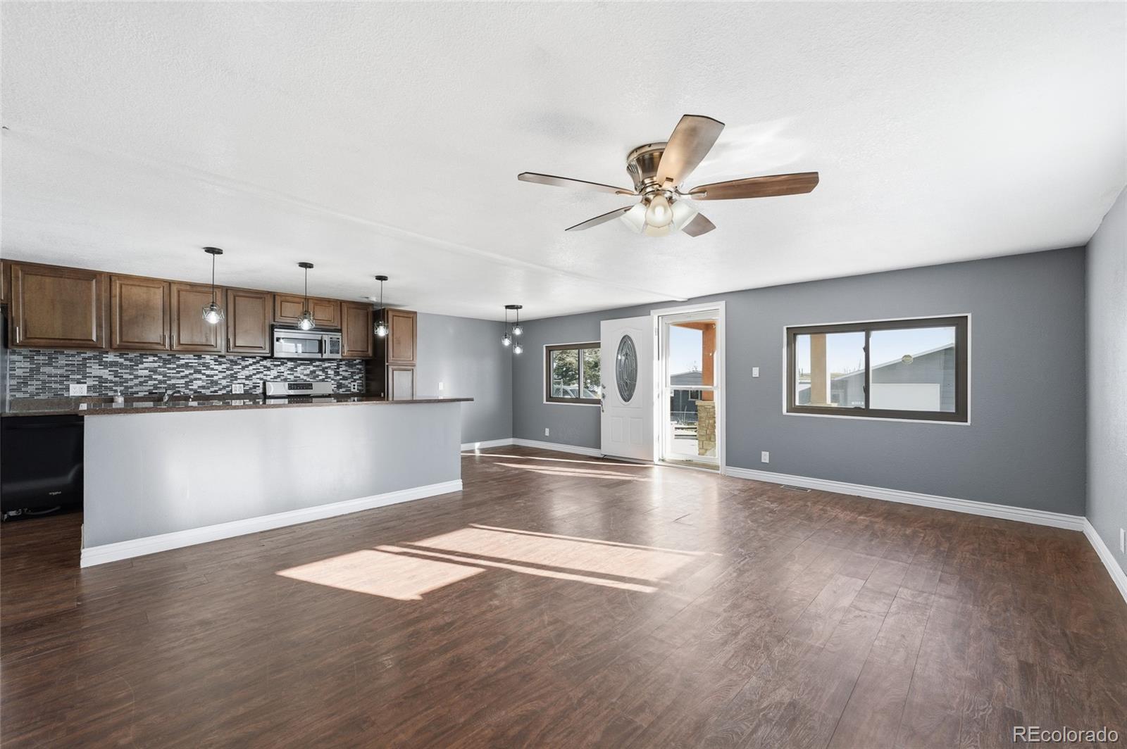 MLS Image #5 for 9113 n moselle court,denver, Colorado