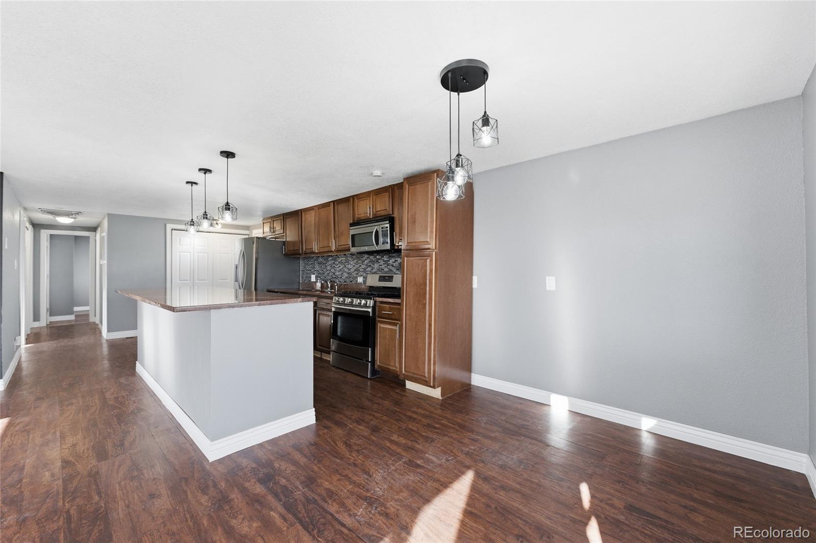MLS Image #6 for 9113 n moselle court,denver, Colorado