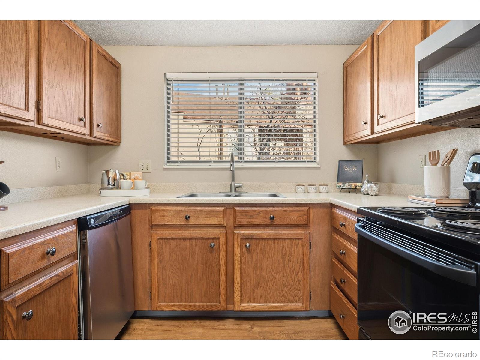 MLS Image #11 for 326  wright street 305,lakewood, Colorado