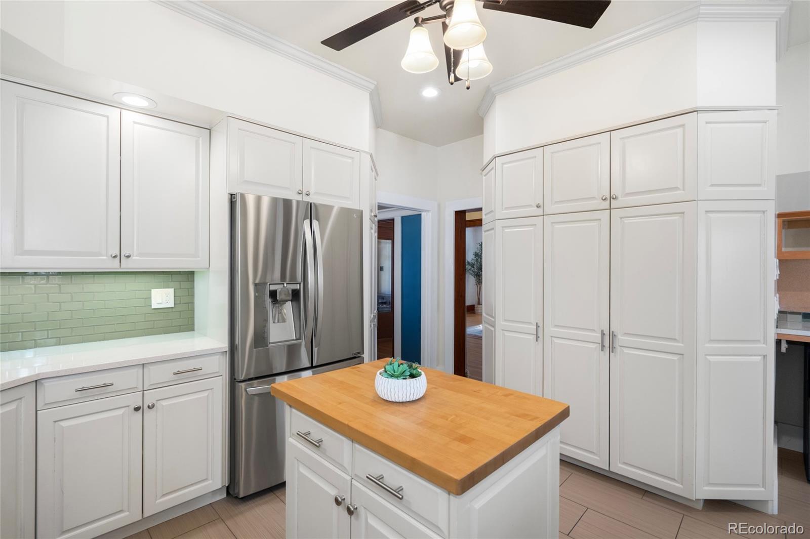 MLS Image #11 for 1827 n bellaire street,denver, Colorado