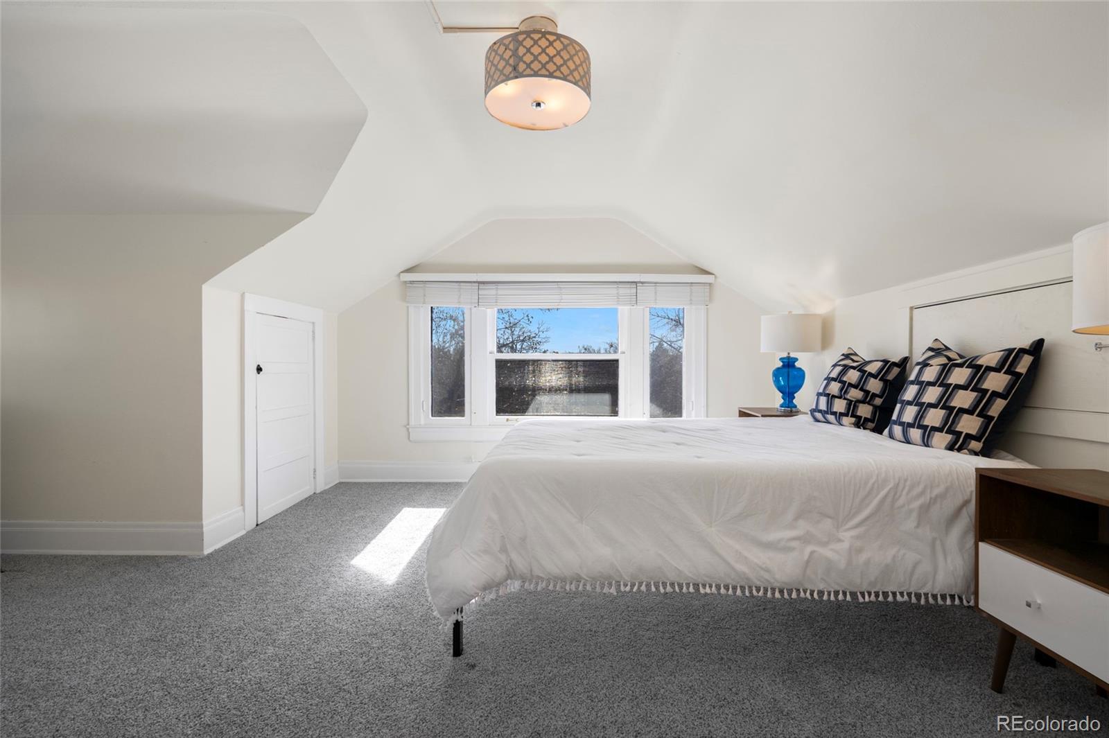 MLS Image #25 for 1827 n bellaire street,denver, Colorado