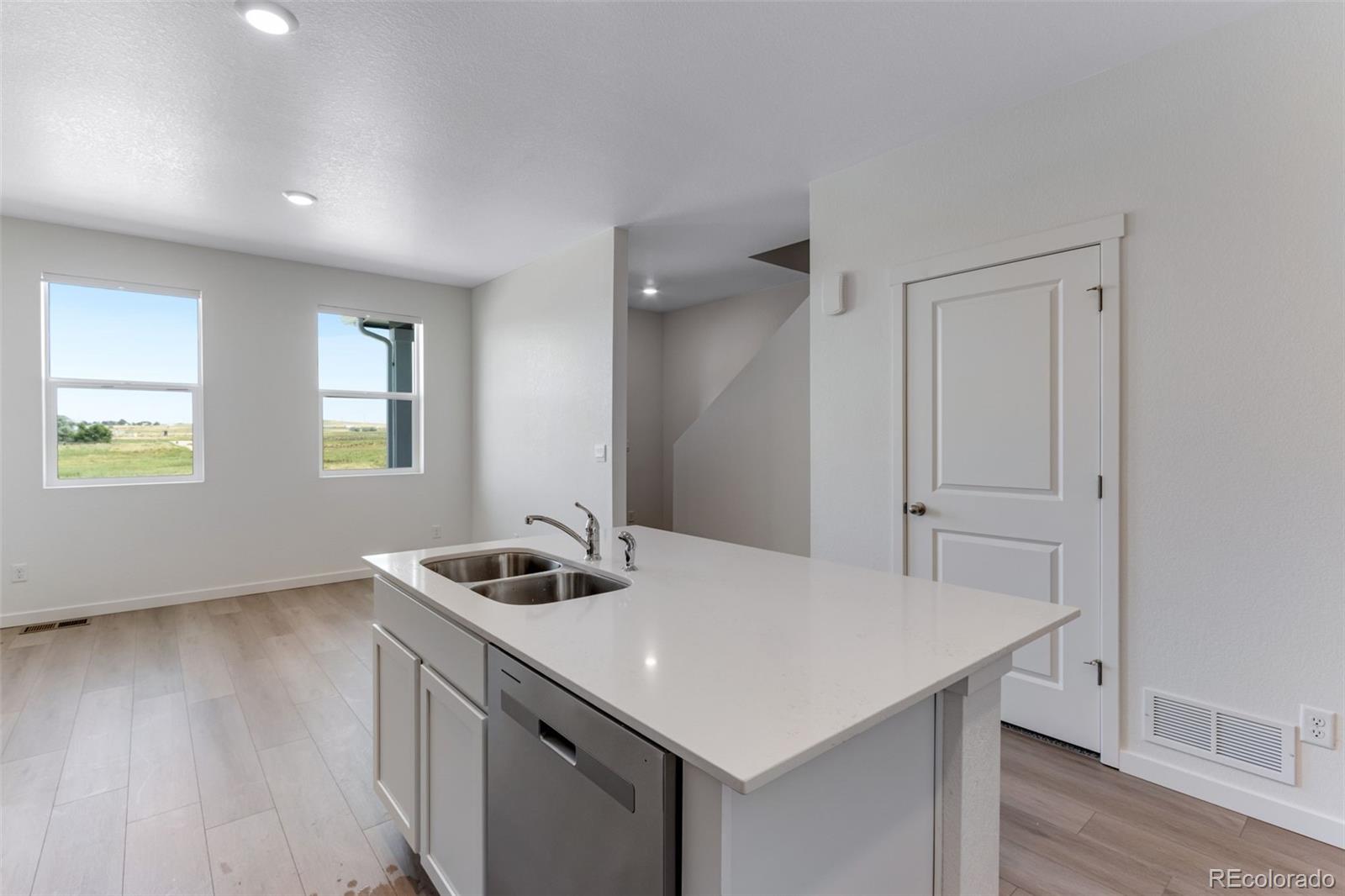 MLS Image #10 for 2415  pinot place,fort lupton, Colorado