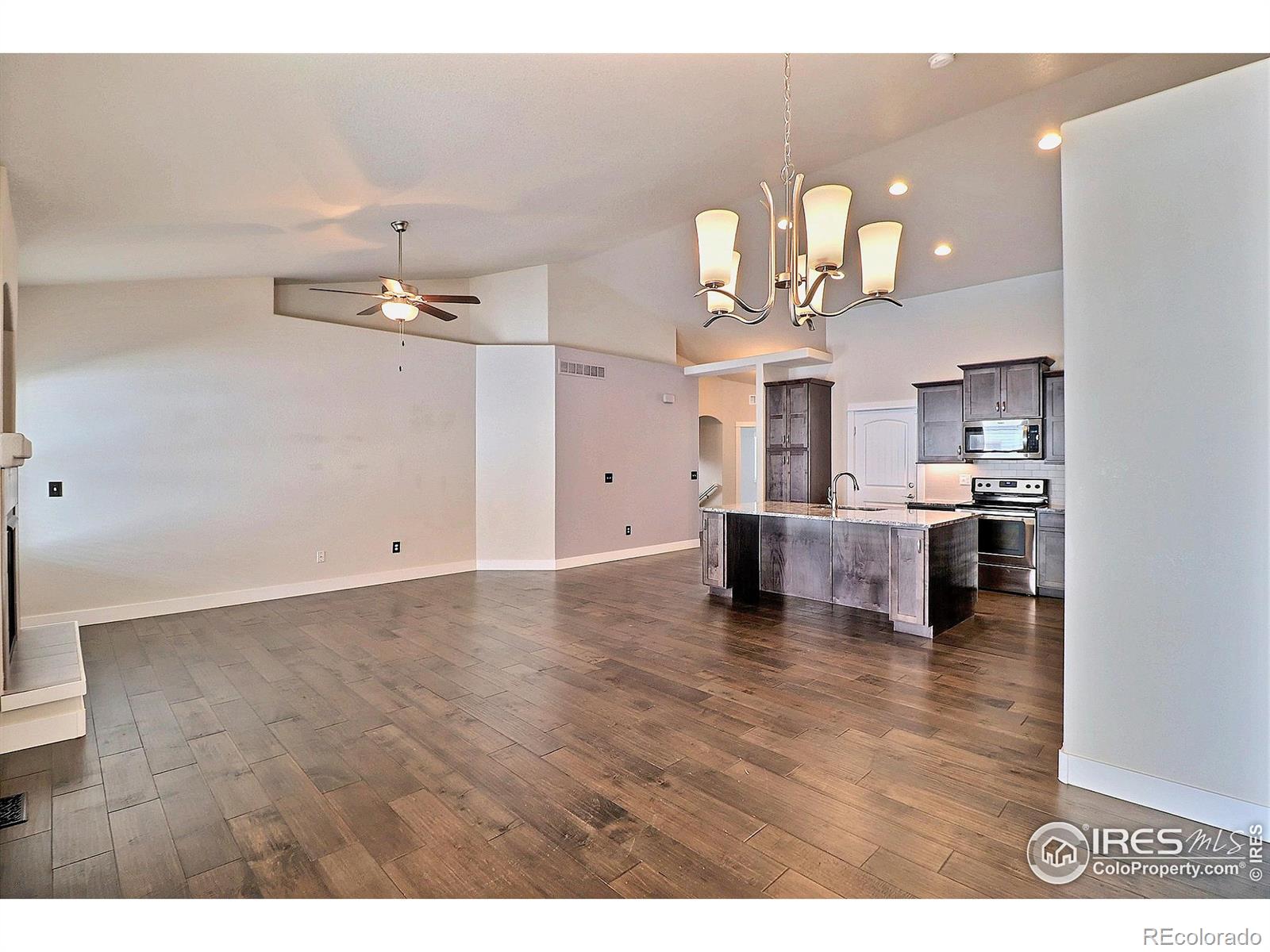 MLS Image #10 for 2227  73rd ave pl,greeley, Colorado