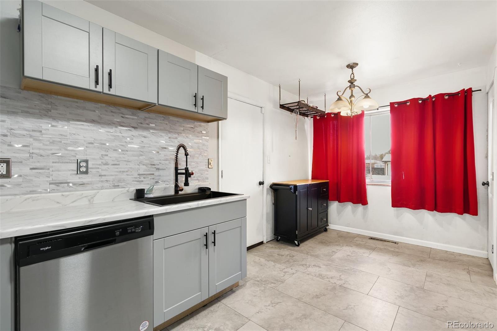 MLS Image #12 for 1018 n murray boulevard,colorado springs, Colorado