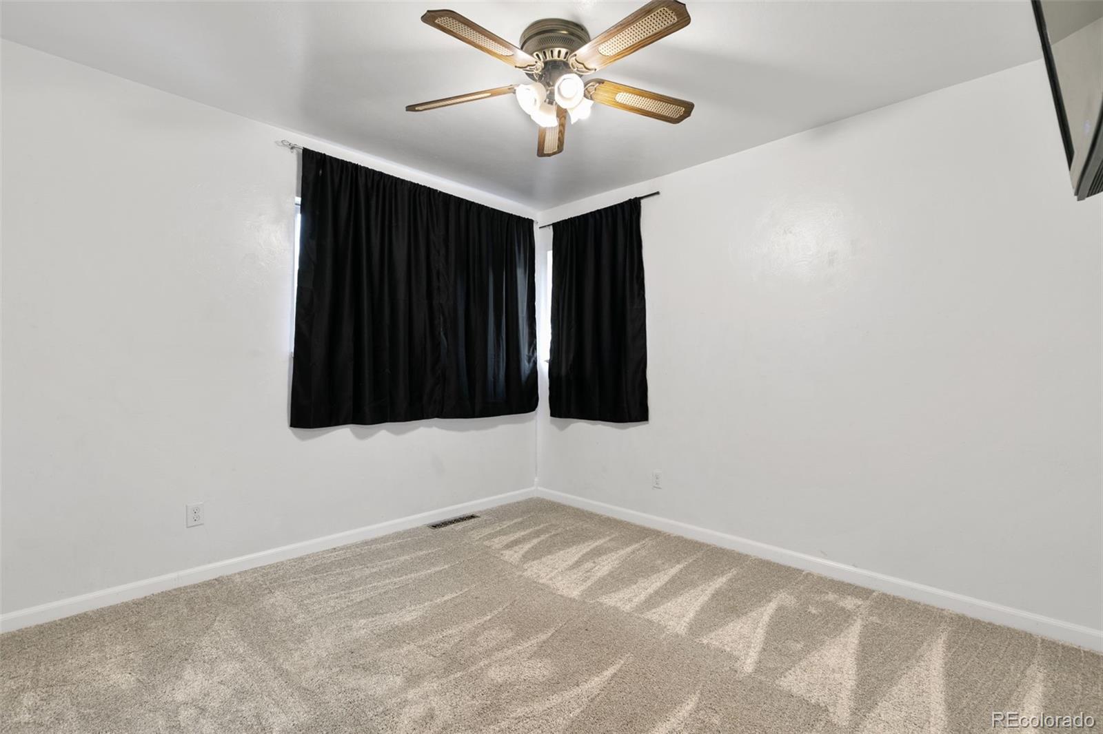 MLS Image #17 for 1018 n murray boulevard,colorado springs, Colorado