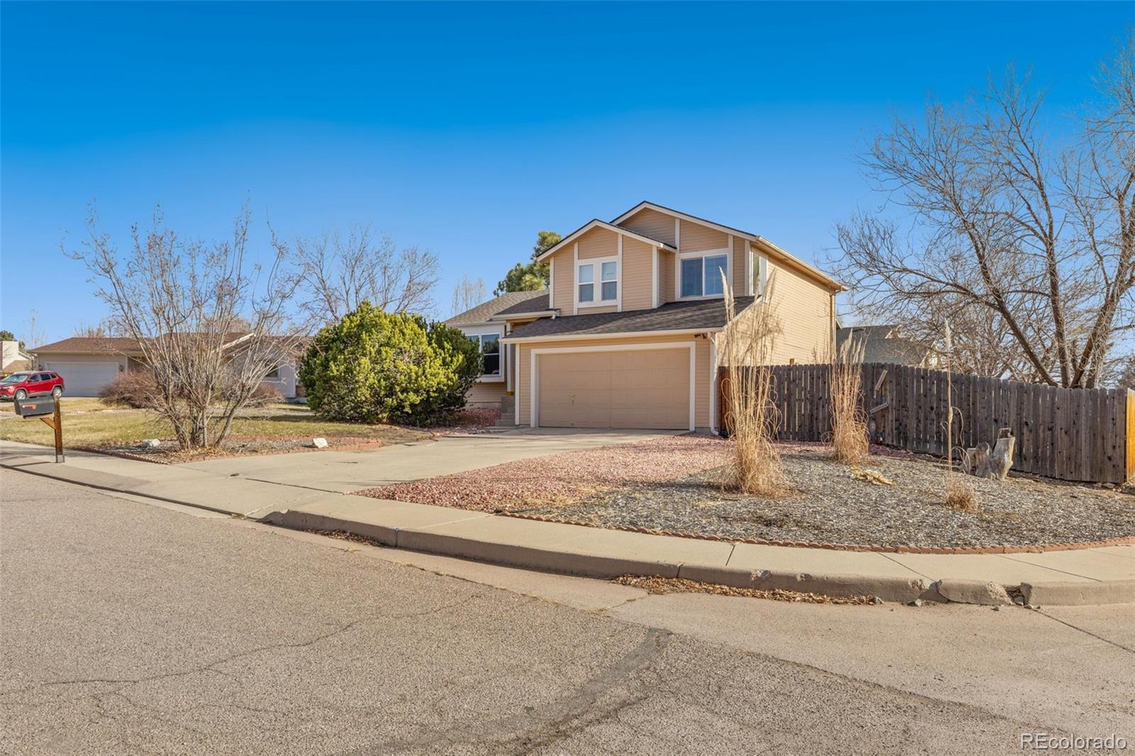 MLS Image #10 for 3935  sagemont court,colorado springs, Colorado