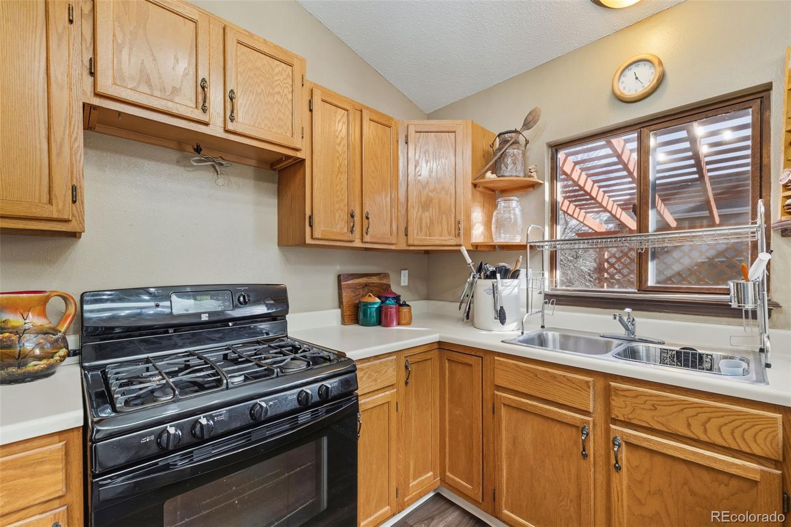 MLS Image #18 for 3935  sagemont court,colorado springs, Colorado