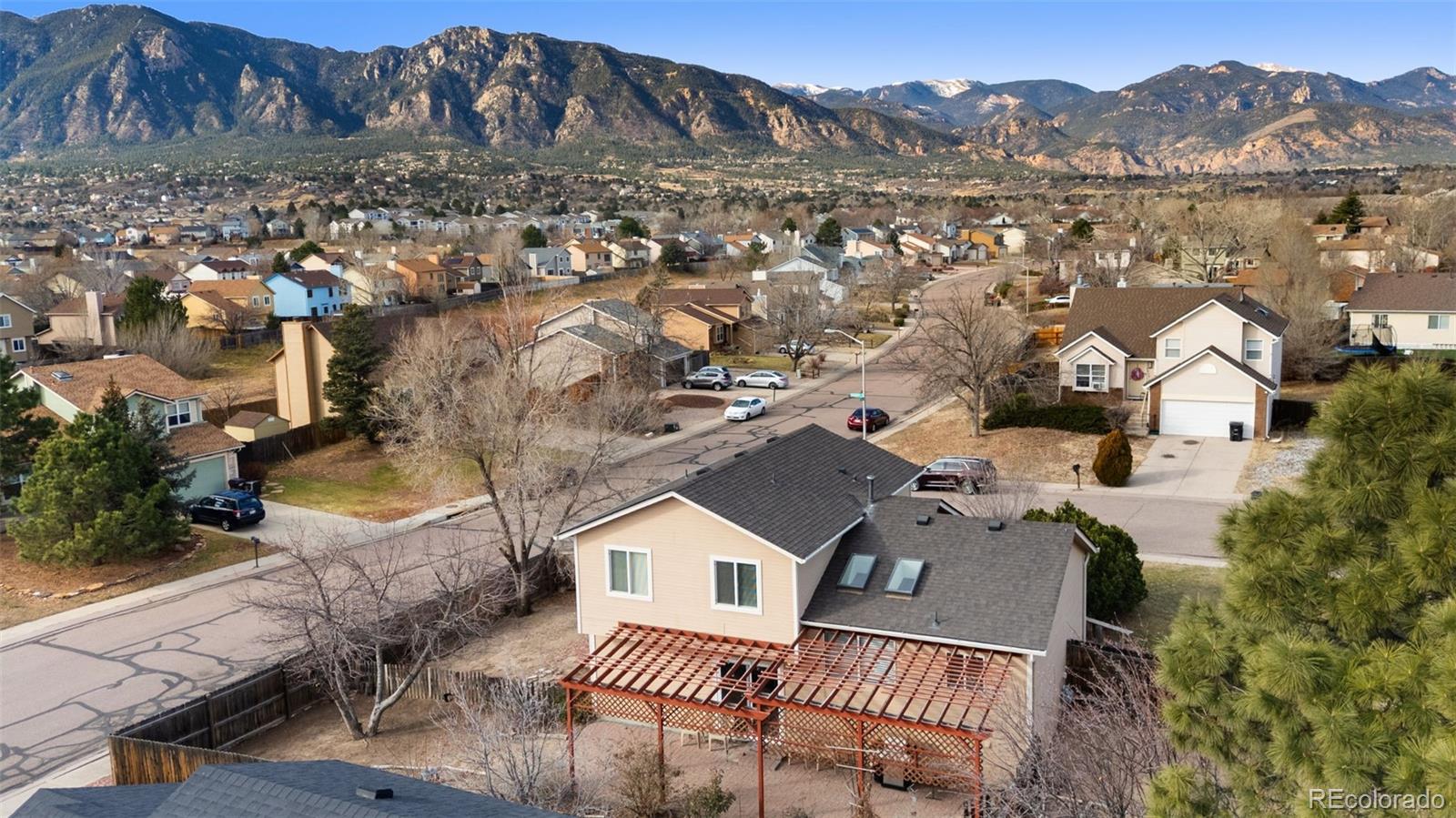 MLS Image #5 for 3935  sagemont court,colorado springs, Colorado