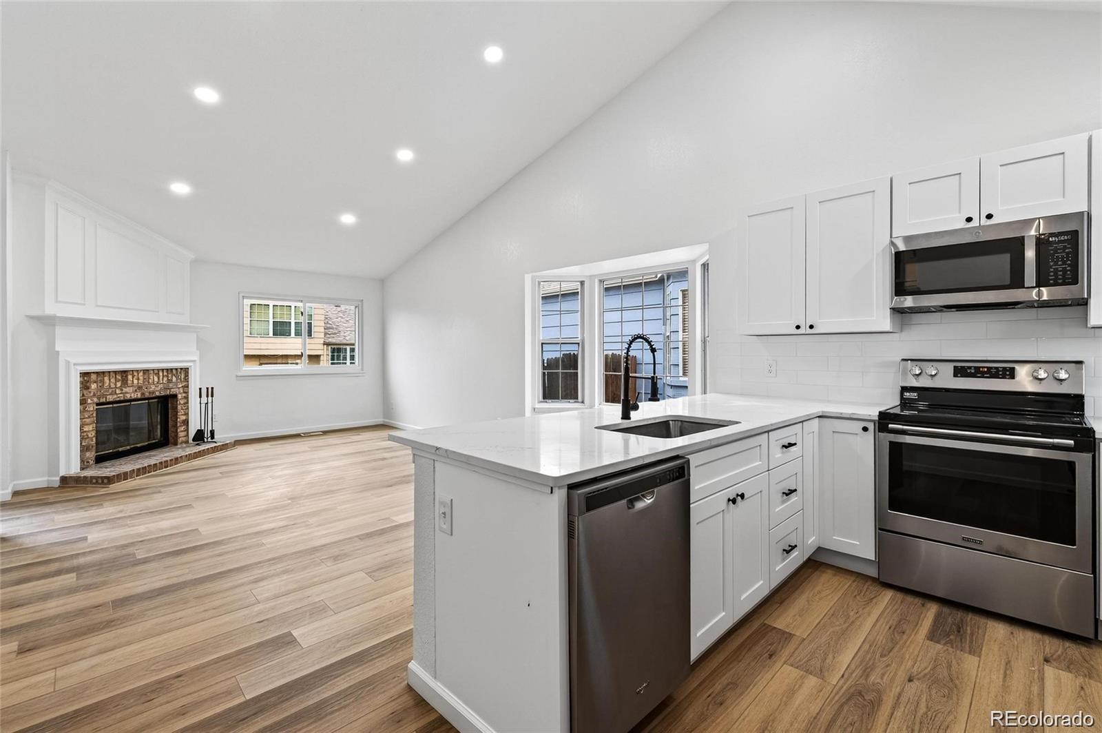 MLS Image #2 for 7832  elmwood street,littleton, Colorado