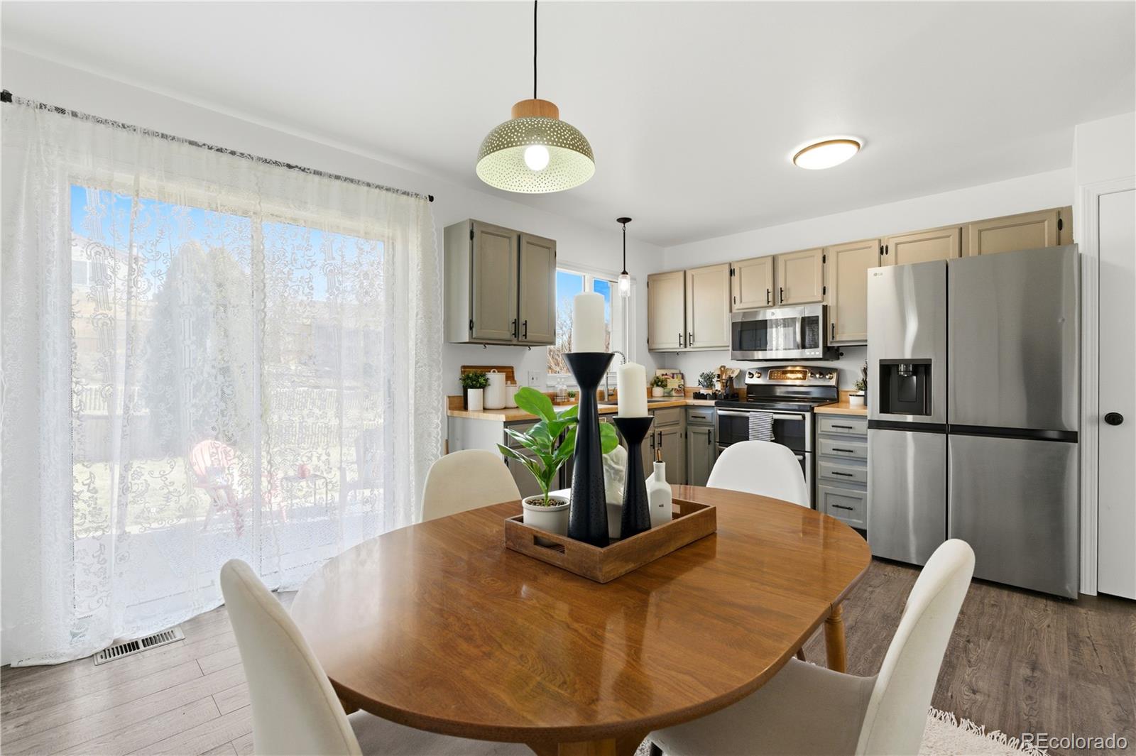 MLS Image #10 for 18932 e kansas drive,aurora, Colorado