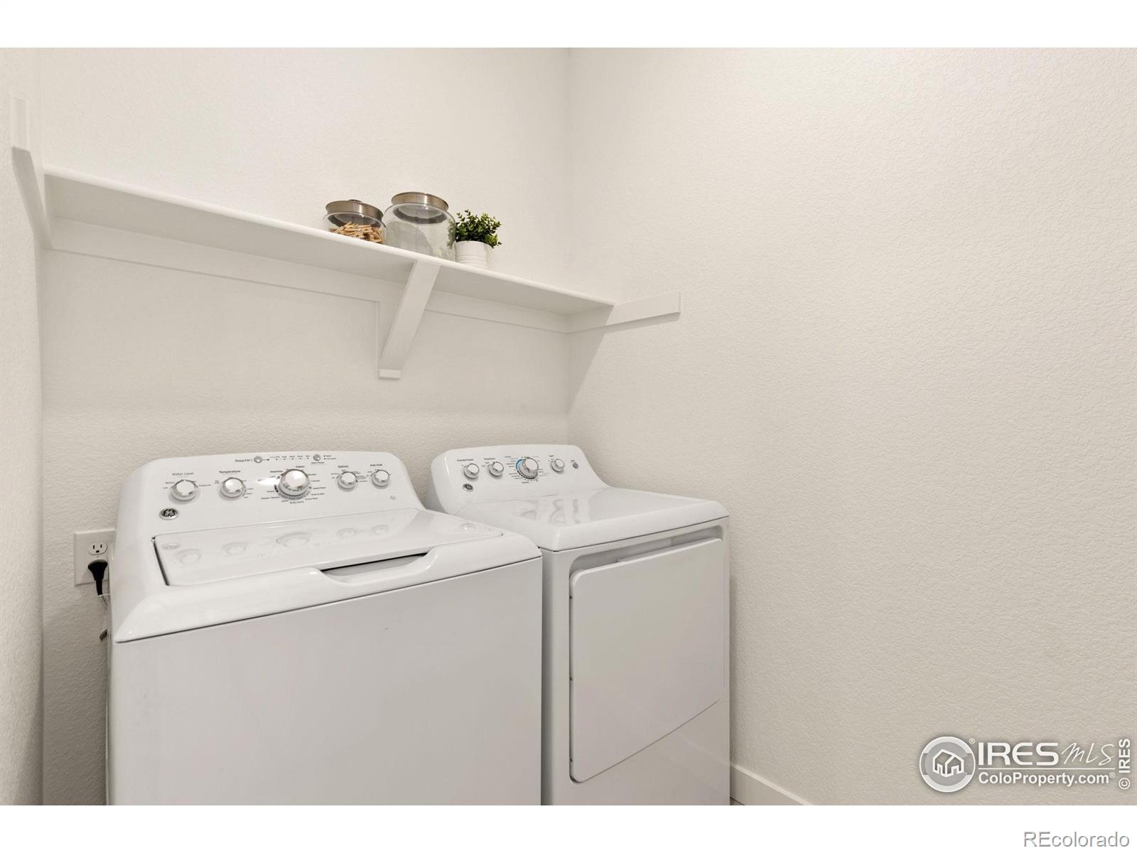 MLS Image #17 for 849  furrow way,lafayette, Colorado