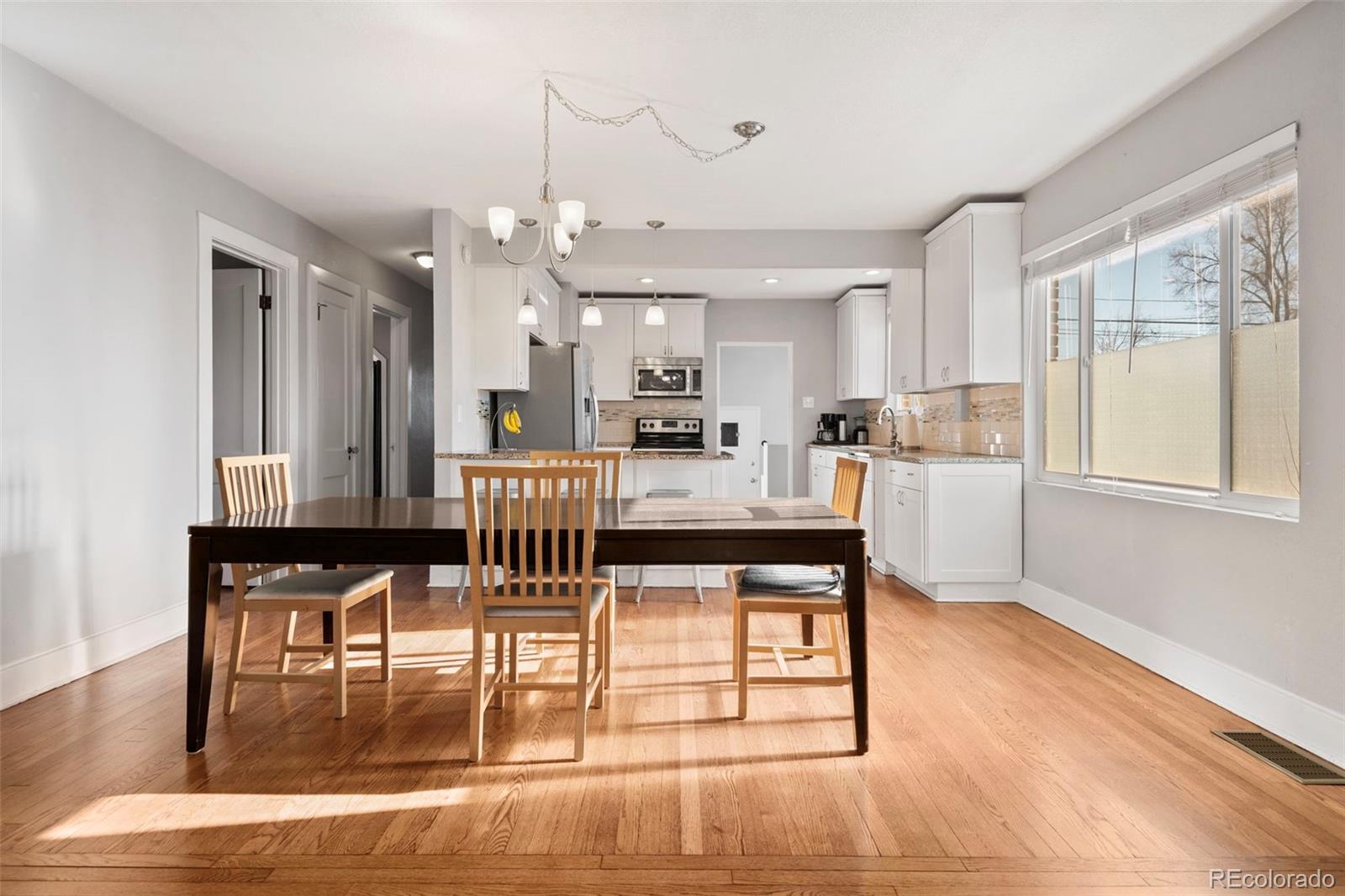 MLS Image #10 for 1538  oneida street,denver, Colorado