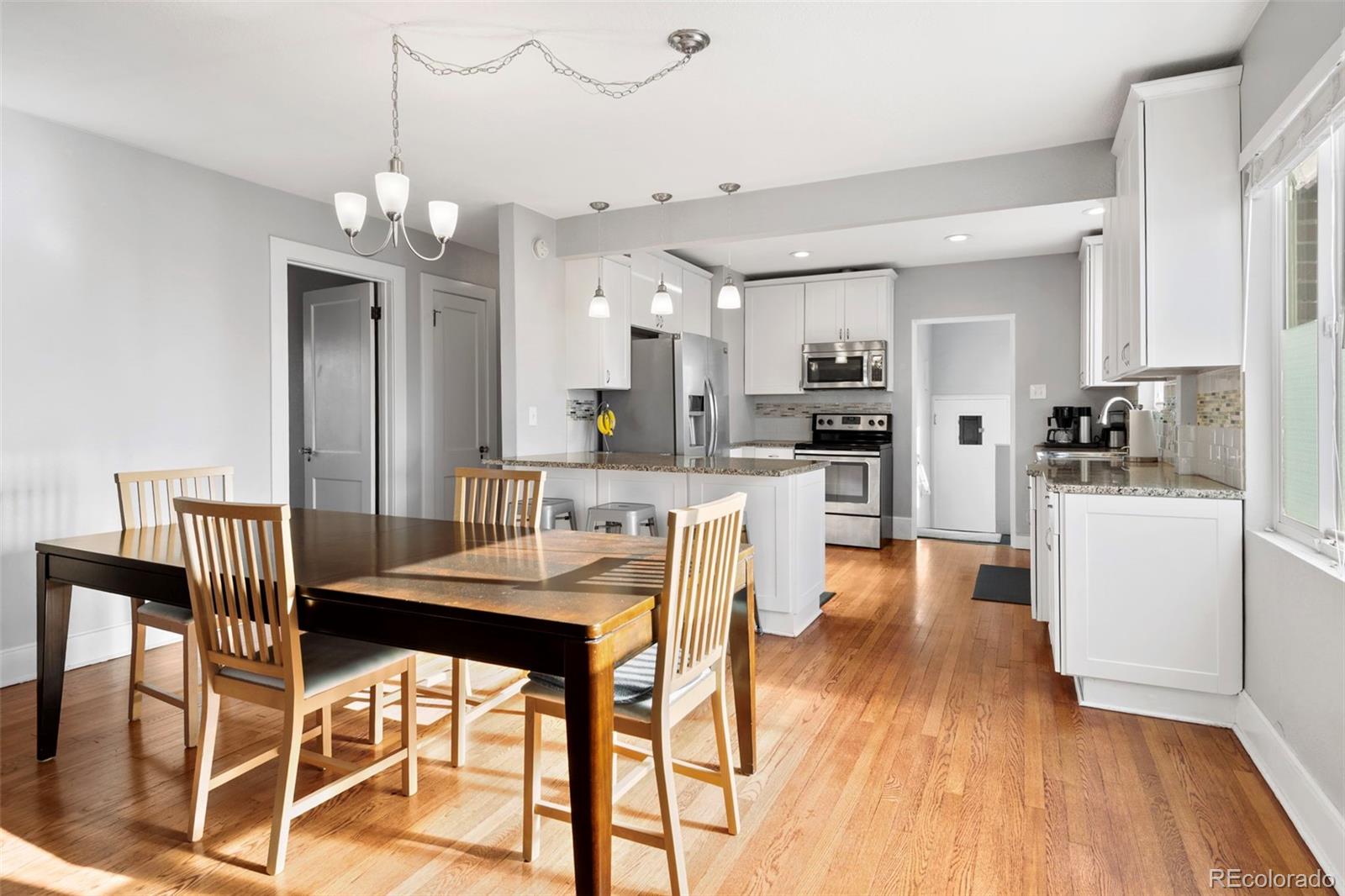 MLS Image #11 for 1538  oneida street,denver, Colorado