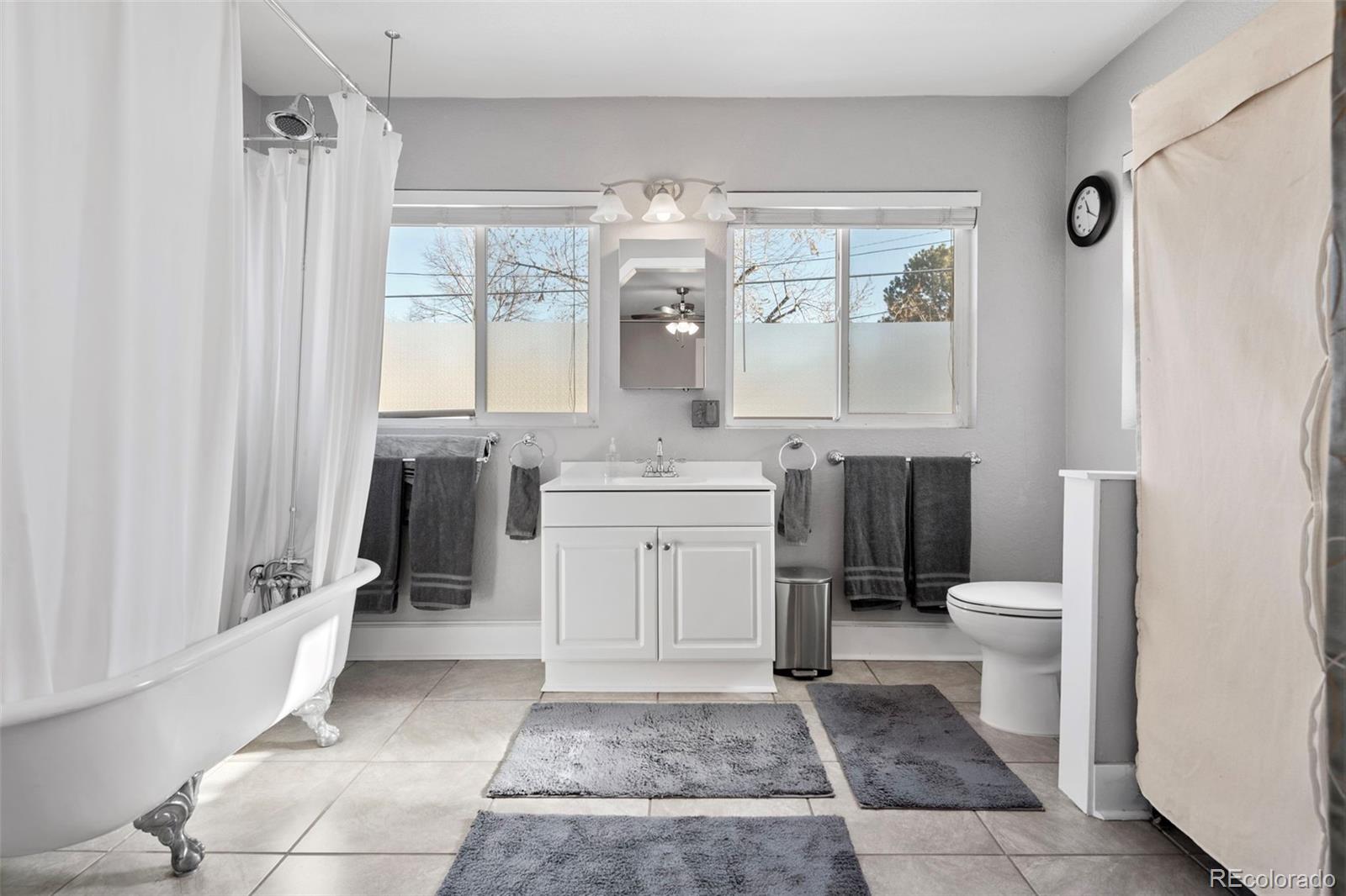 MLS Image #18 for 1538  oneida street,denver, Colorado