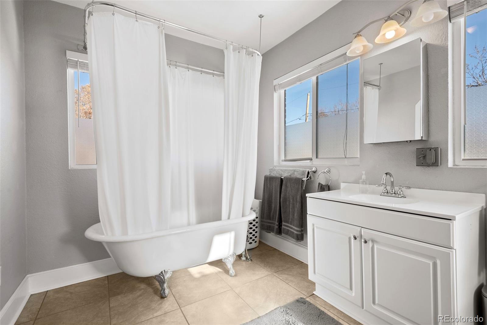 MLS Image #19 for 1538  oneida street,denver, Colorado