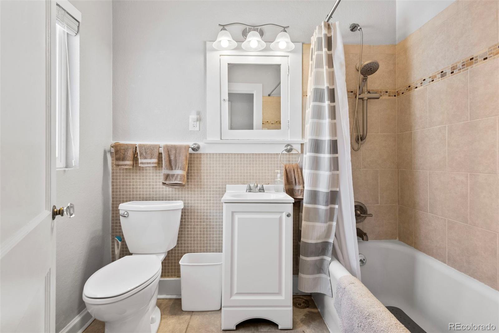 MLS Image #21 for 1538  oneida street,denver, Colorado