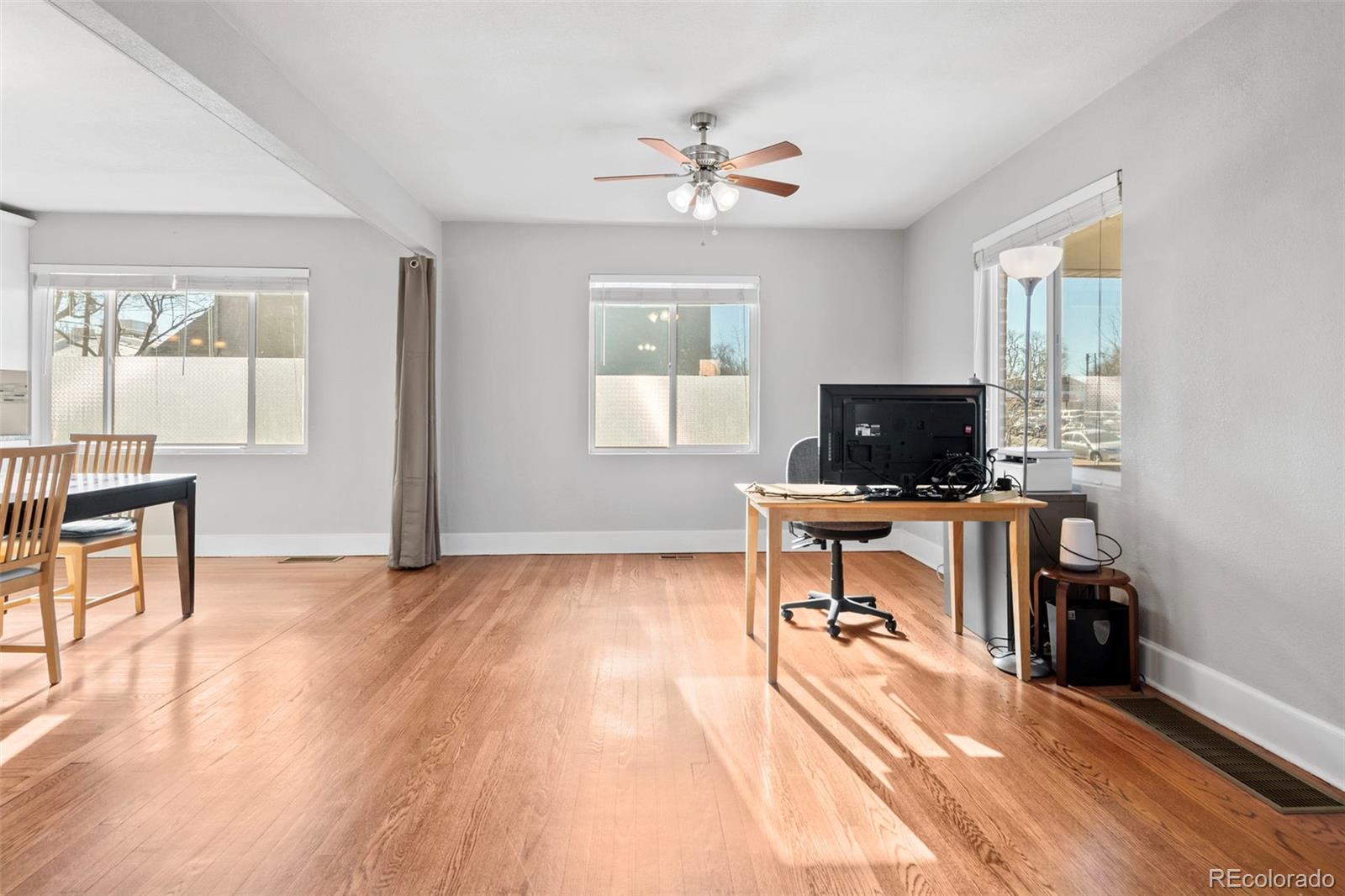 MLS Image #8 for 1538  oneida street,denver, Colorado