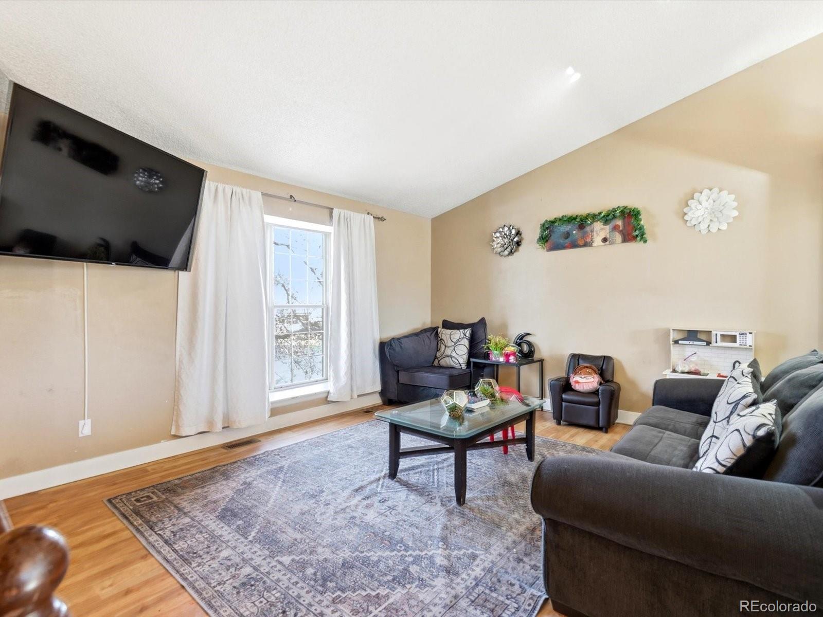 MLS Image #5 for 20762 e 44th avenue,denver, Colorado