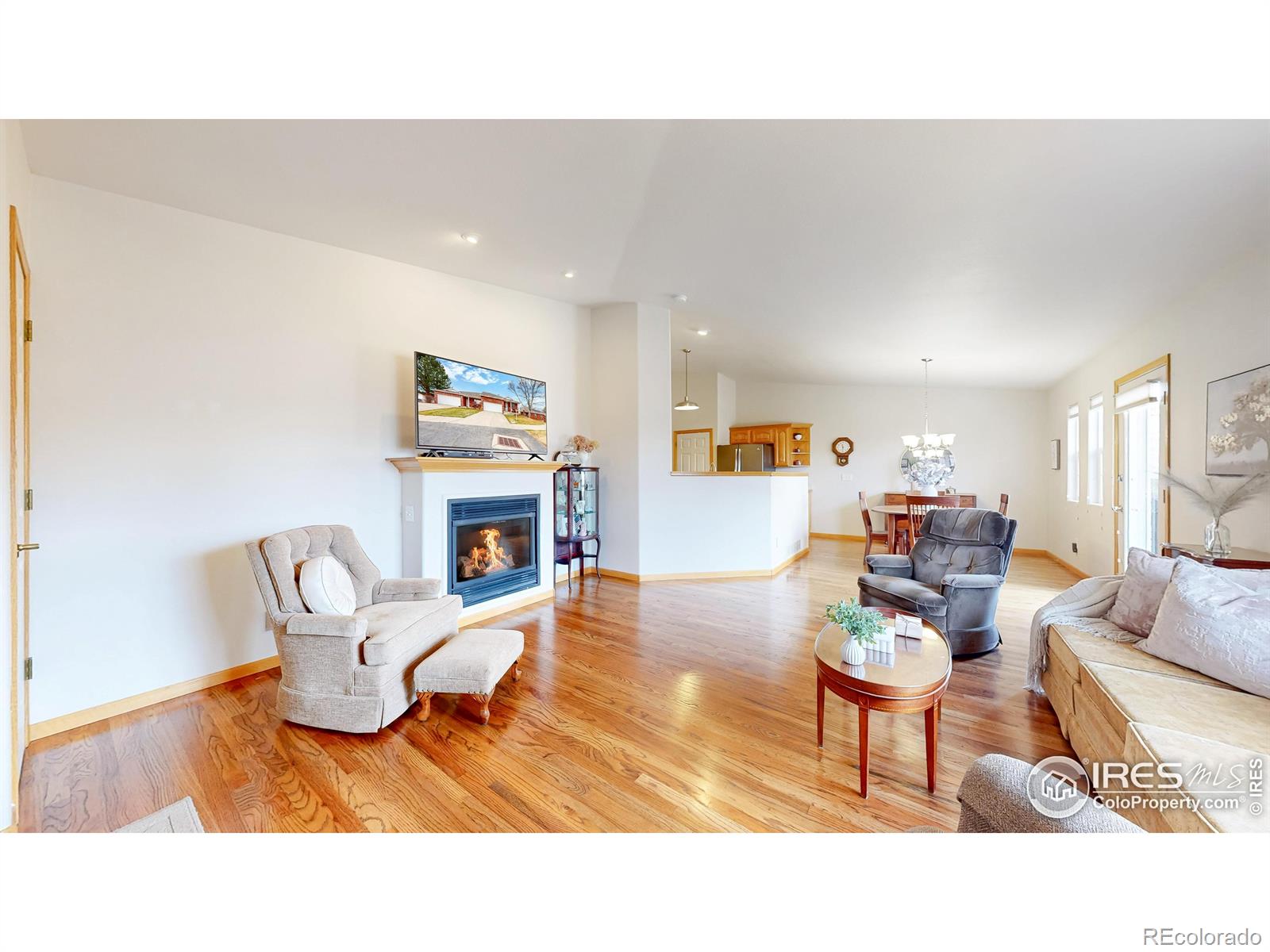 MLS Image #5 for 274  shupe circle,loveland, Colorado
