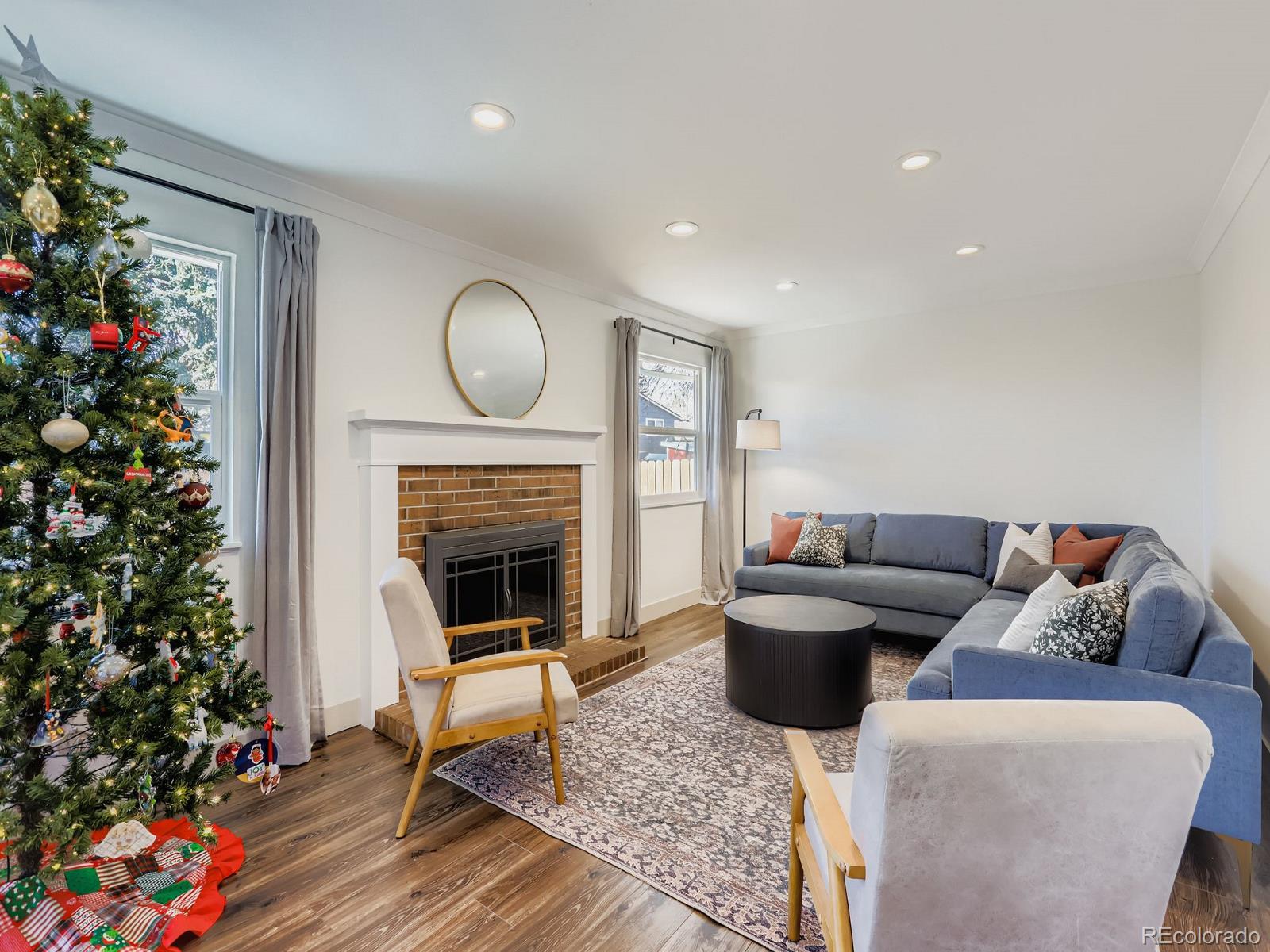 MLS Image #3 for 2207  bowen street,longmont, Colorado