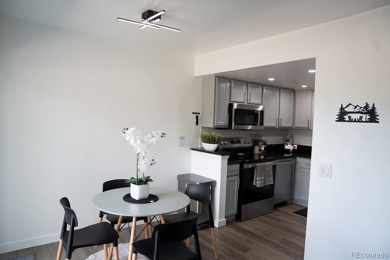 MLS Image #2 for 3502 s telluride circle e,aurora, Colorado