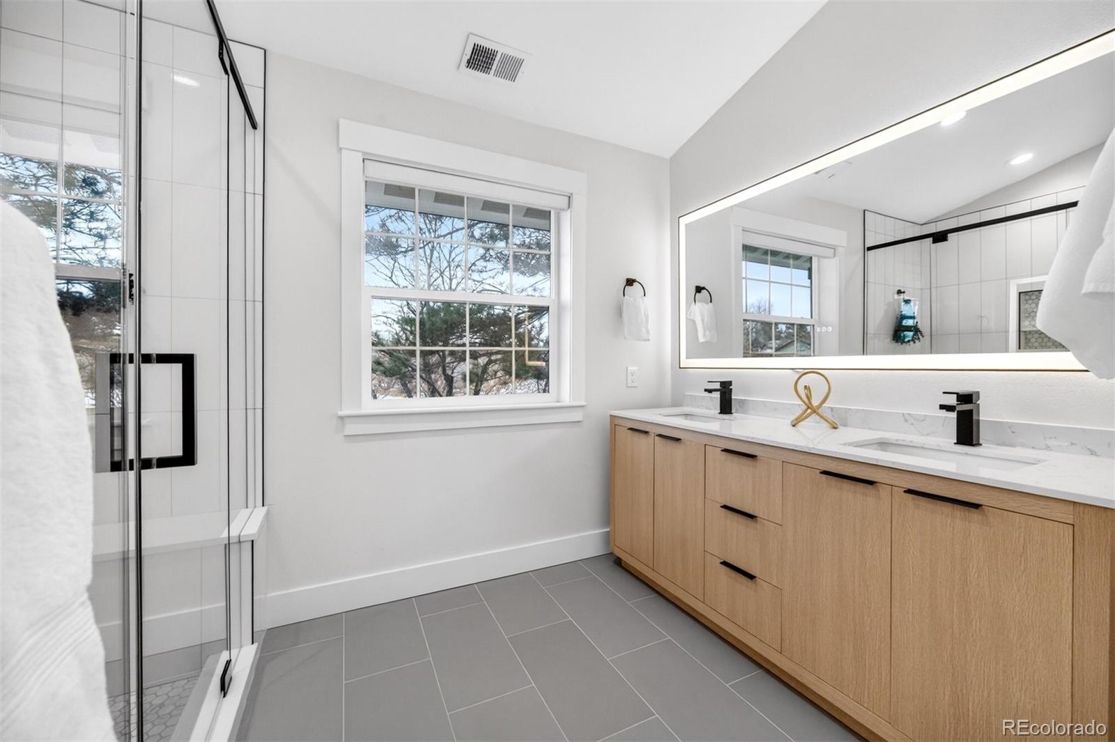 MLS Image #14 for 2707 e jamison avenue,centennial, Colorado