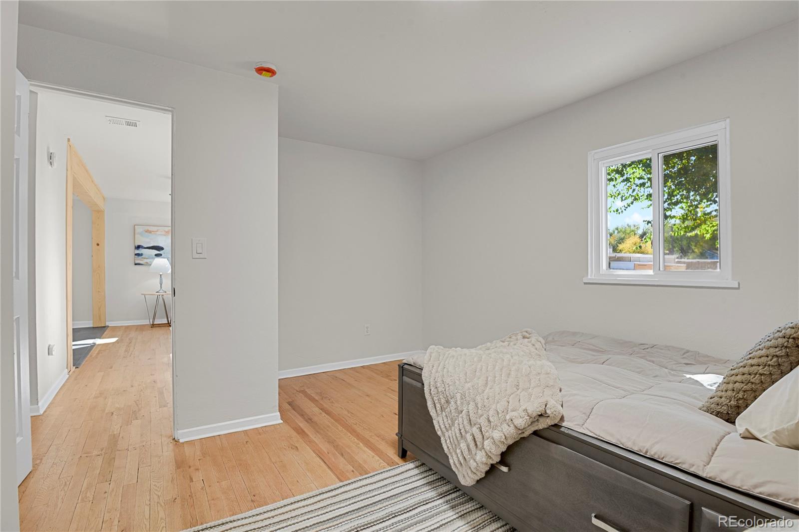 MLS Image #15 for 724 e costilla street,colorado springs, Colorado